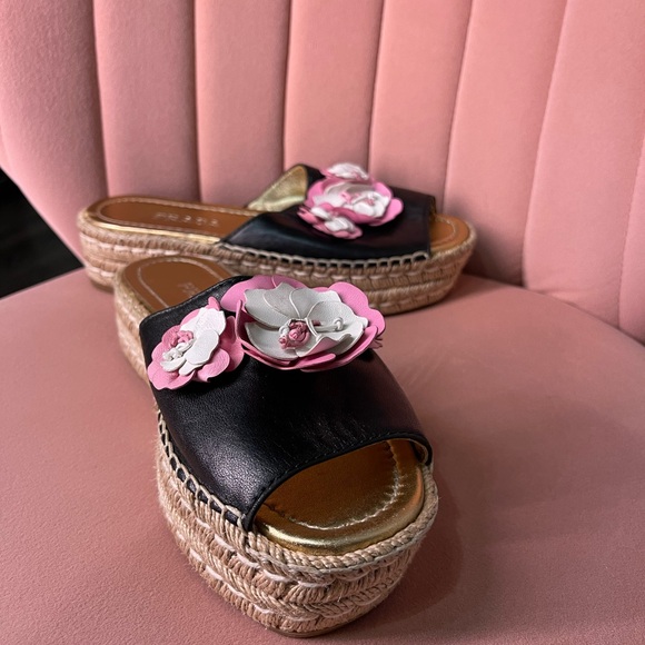 Prada leather slides - Picture 3 of 4